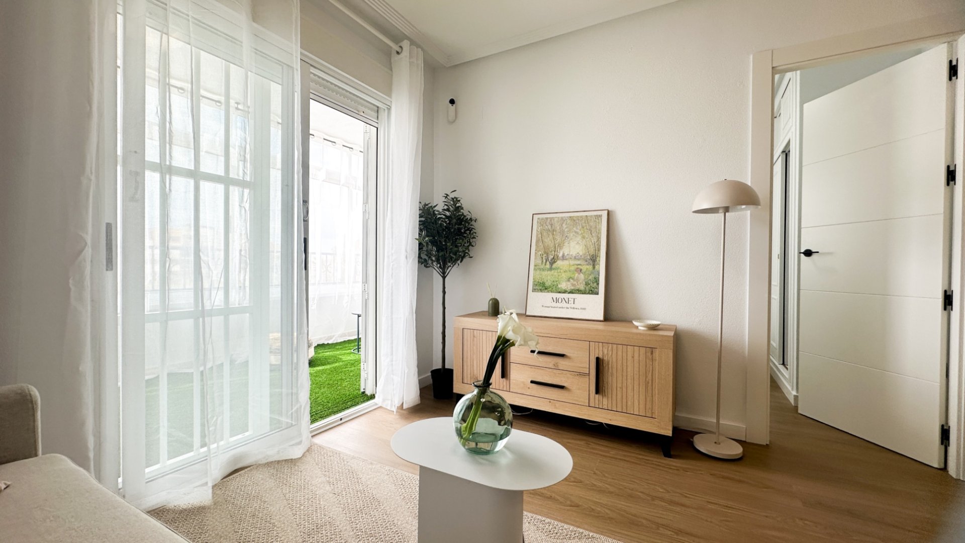 Reventa - Apartamentos -
Orihuela Costa - Playa Flamenca