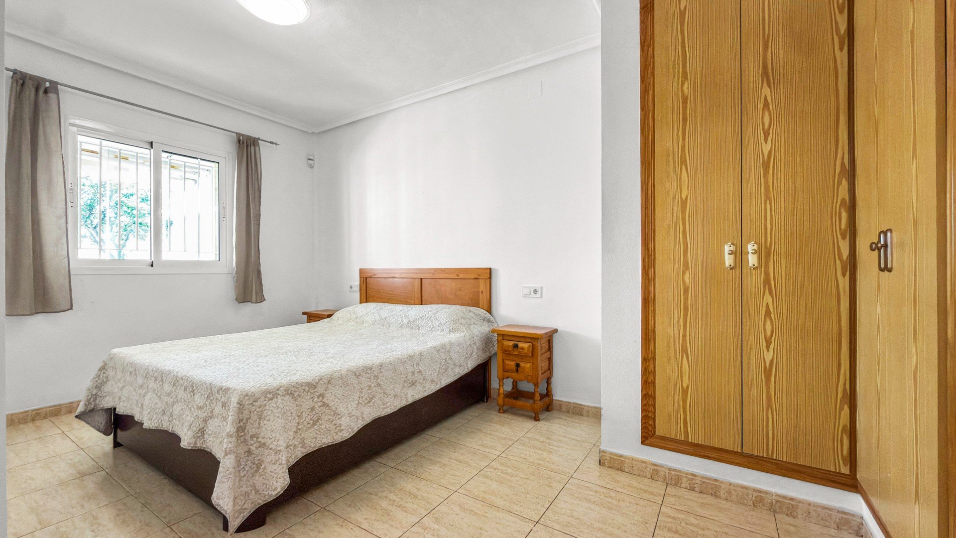 Reventa - Apartamentos -
Orihuela Costa - Playa Flamenca
