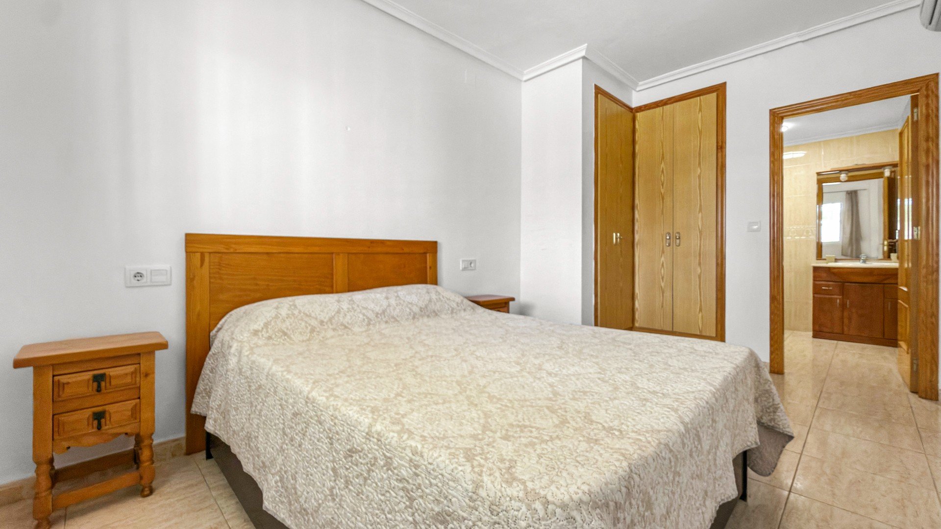Reventa - Apartamentos -
Orihuela Costa - Playa Flamenca
