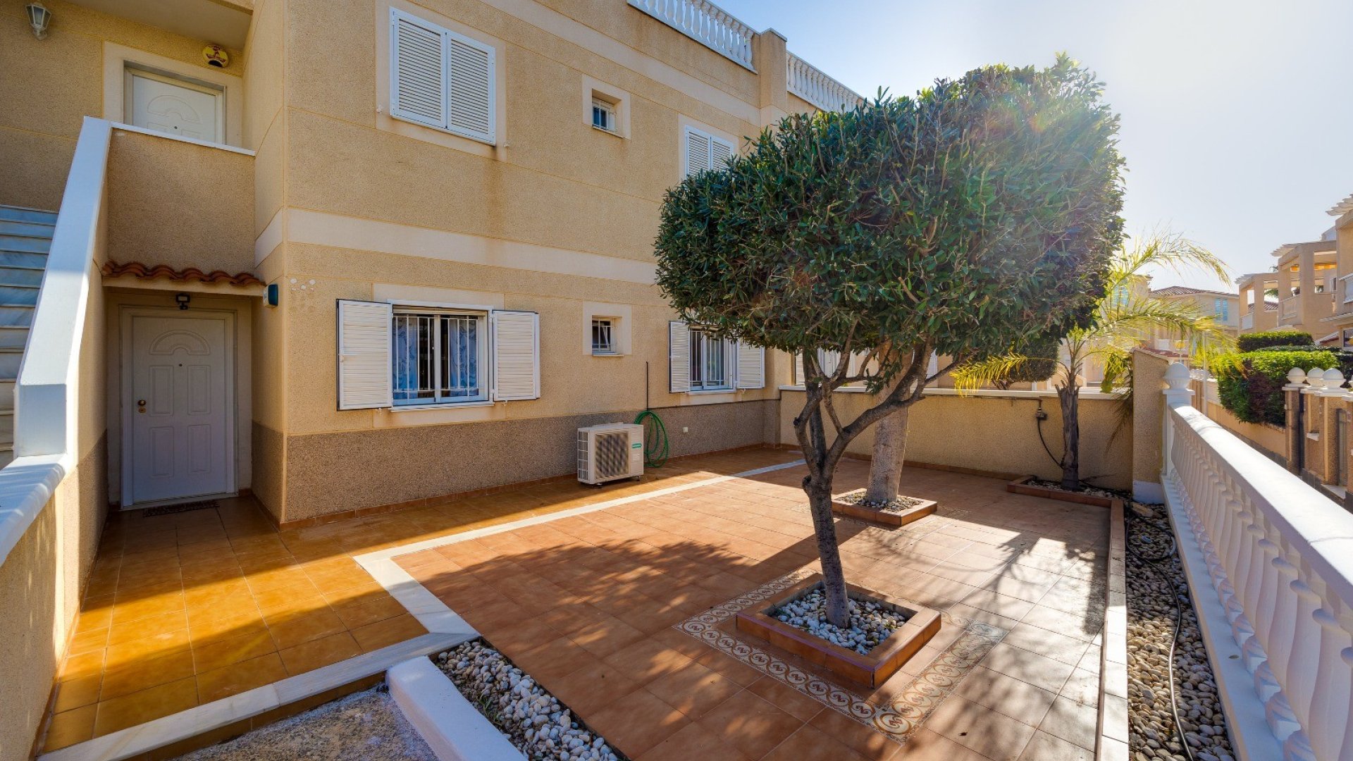 Reventa - Apartamentos -
Orihuela Costa - Playa Flamenca