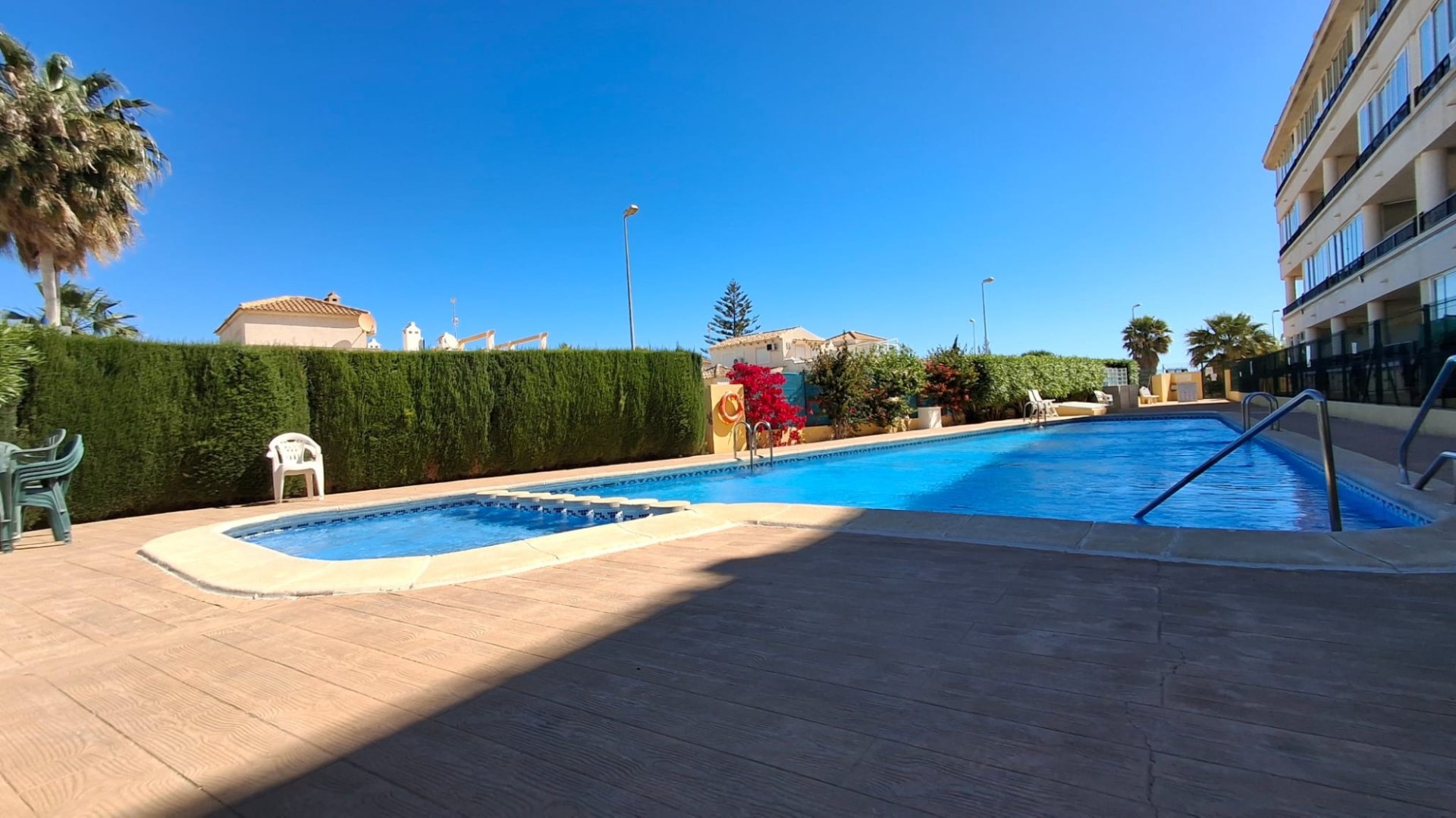 Reventa - Apartamentos -
Orihuela Costa - Playa Flamenca