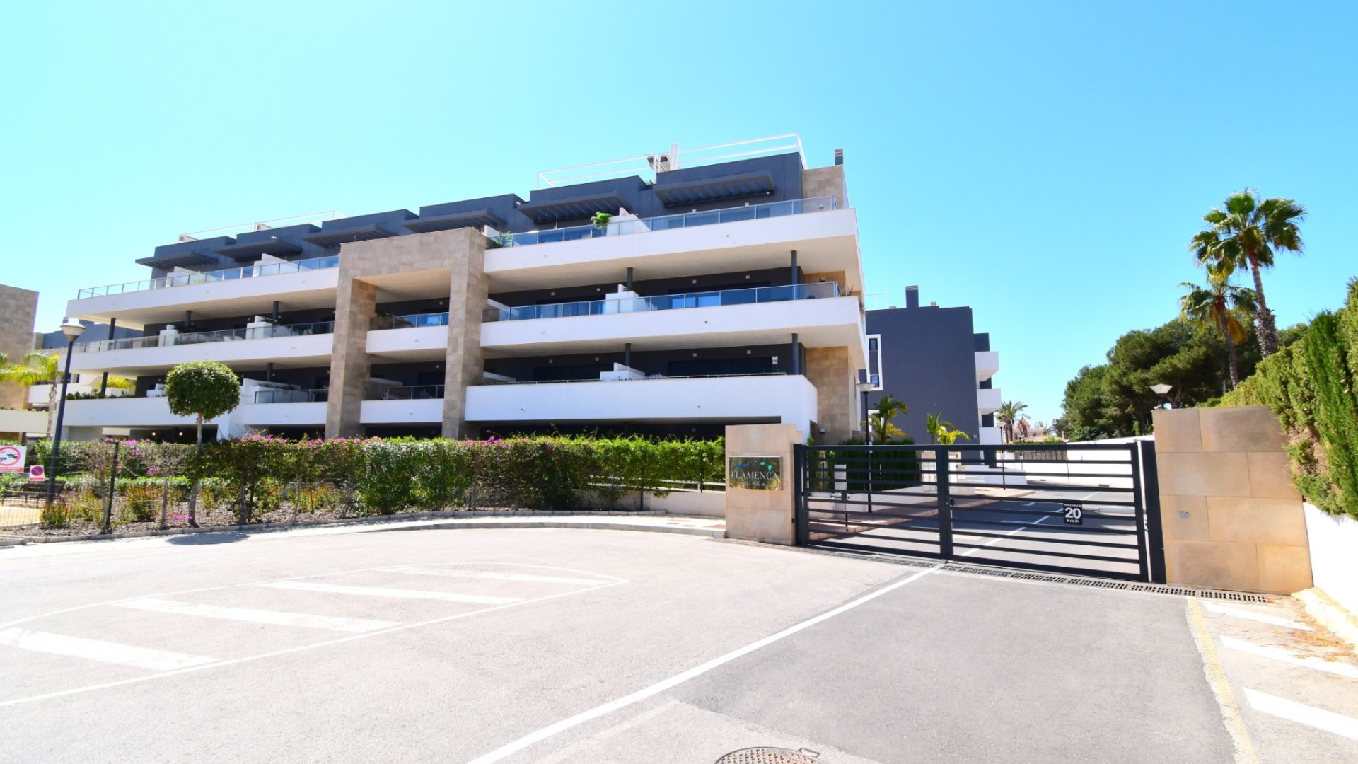 Reventa - Apartamentos -
Orihuela Costa - Playa Flamenca
