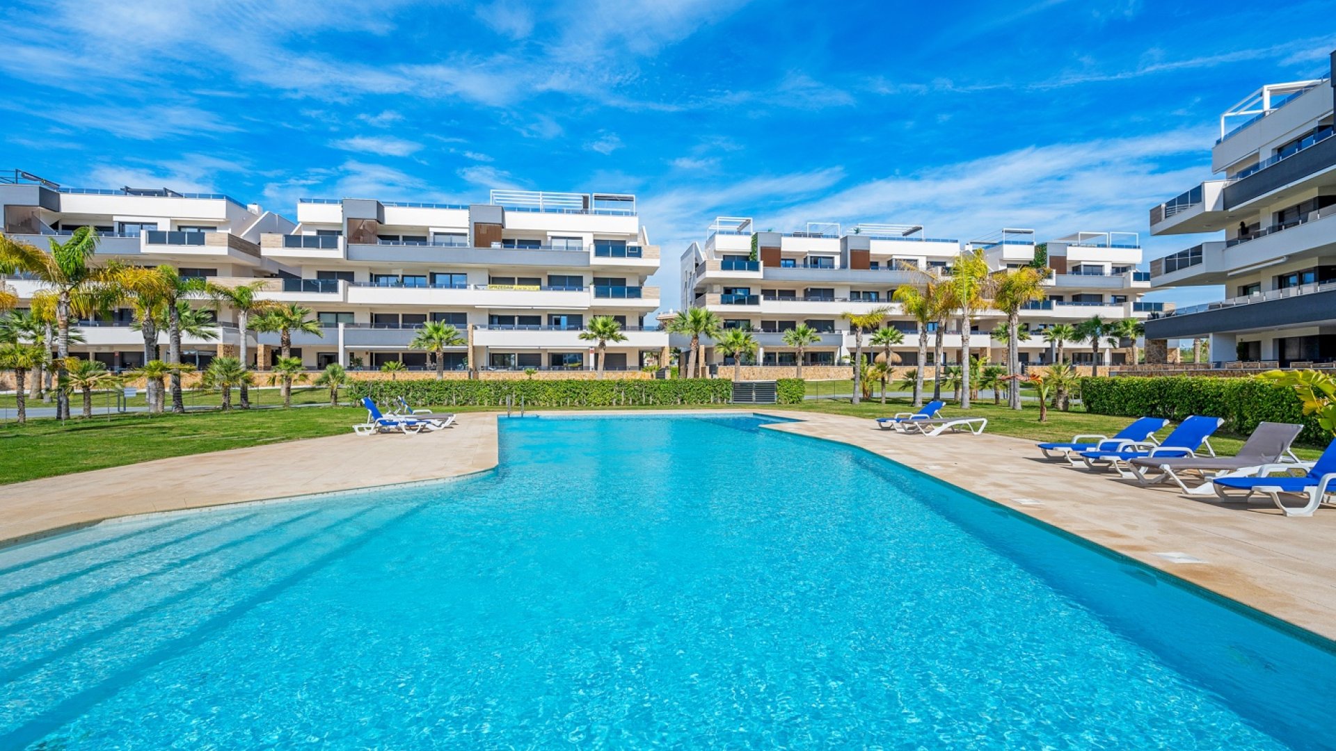 Reventa - Apartamentos -
Orihuela Costa - Playa Flamenca