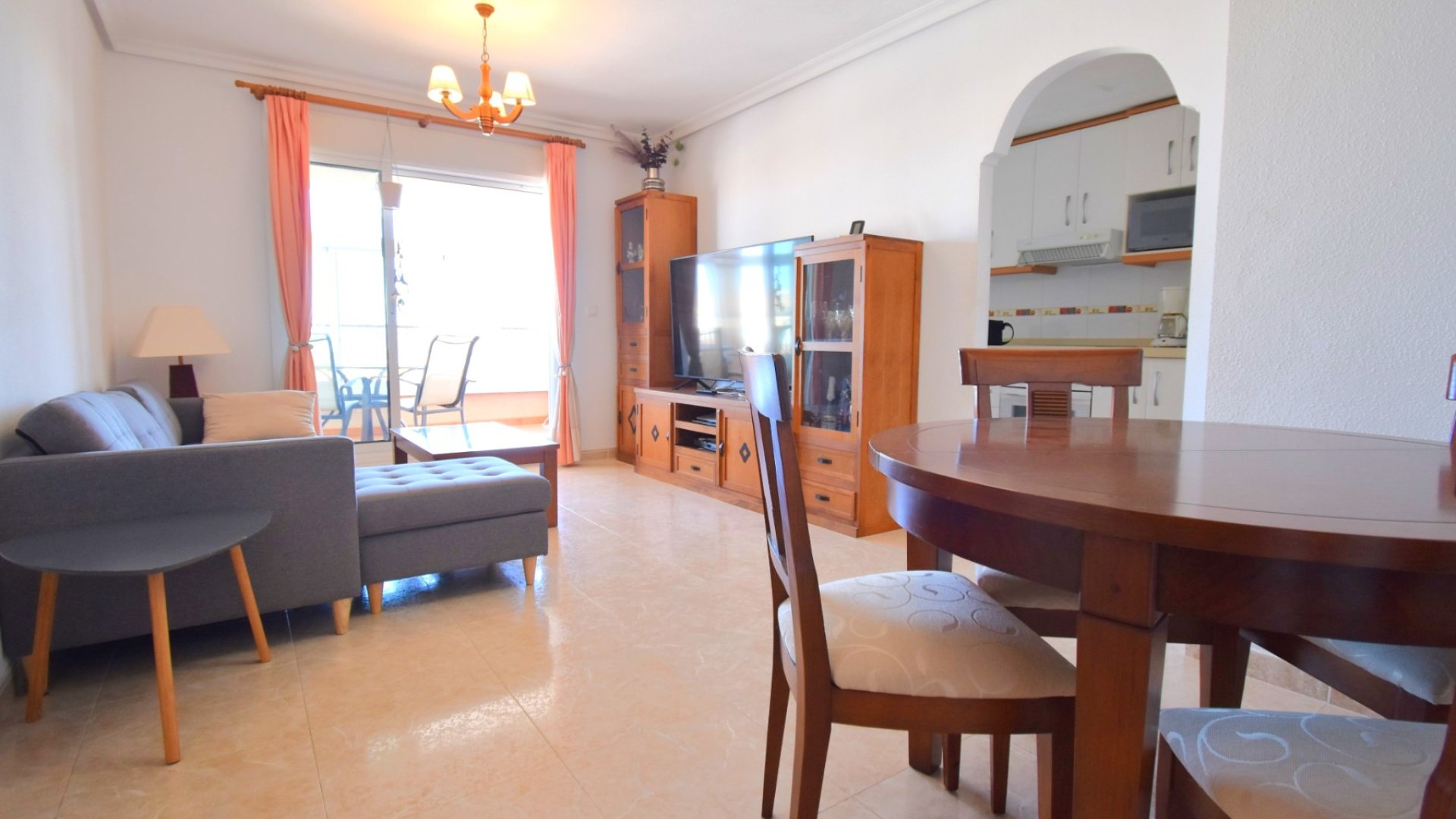 Reventa - Apartamentos -
Orihuela Costa - Playa Flamenca