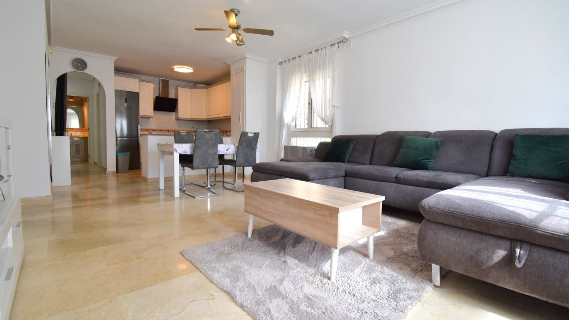 Reventa - Apartamentos -
Orihuela Costa - Playa Flamenca