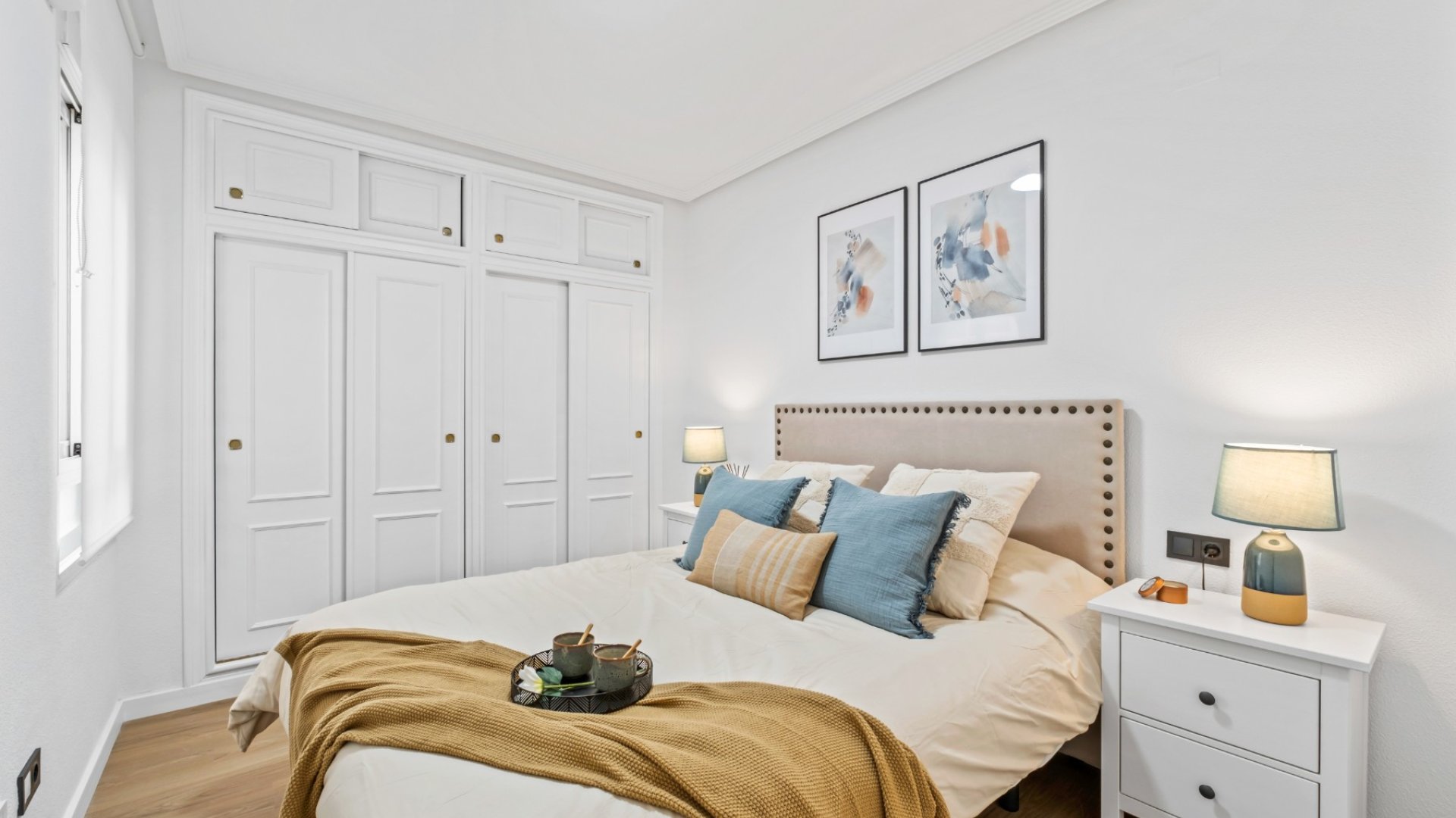 Reventa - Apartamentos -
Orihuela Costa - Playa Flamenca