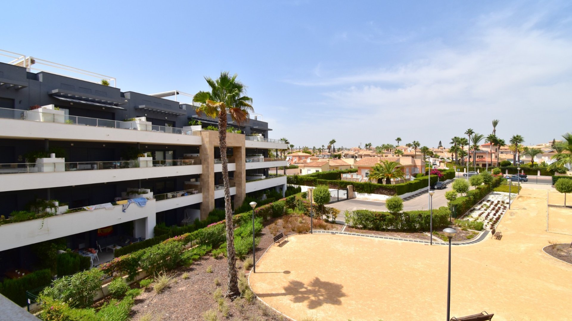 Reventa - Apartamentos -
Orihuela Costa - Playa Flamenca
