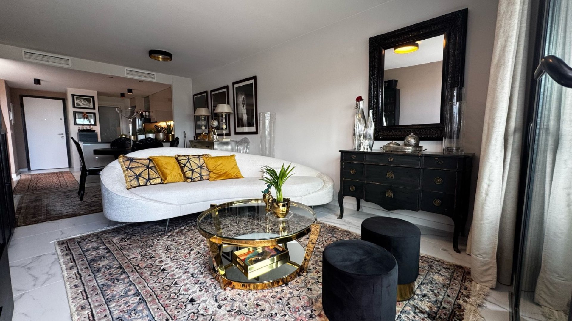 Reventa - Apartamentos -
Orihuela Costa - Playa Flamenca