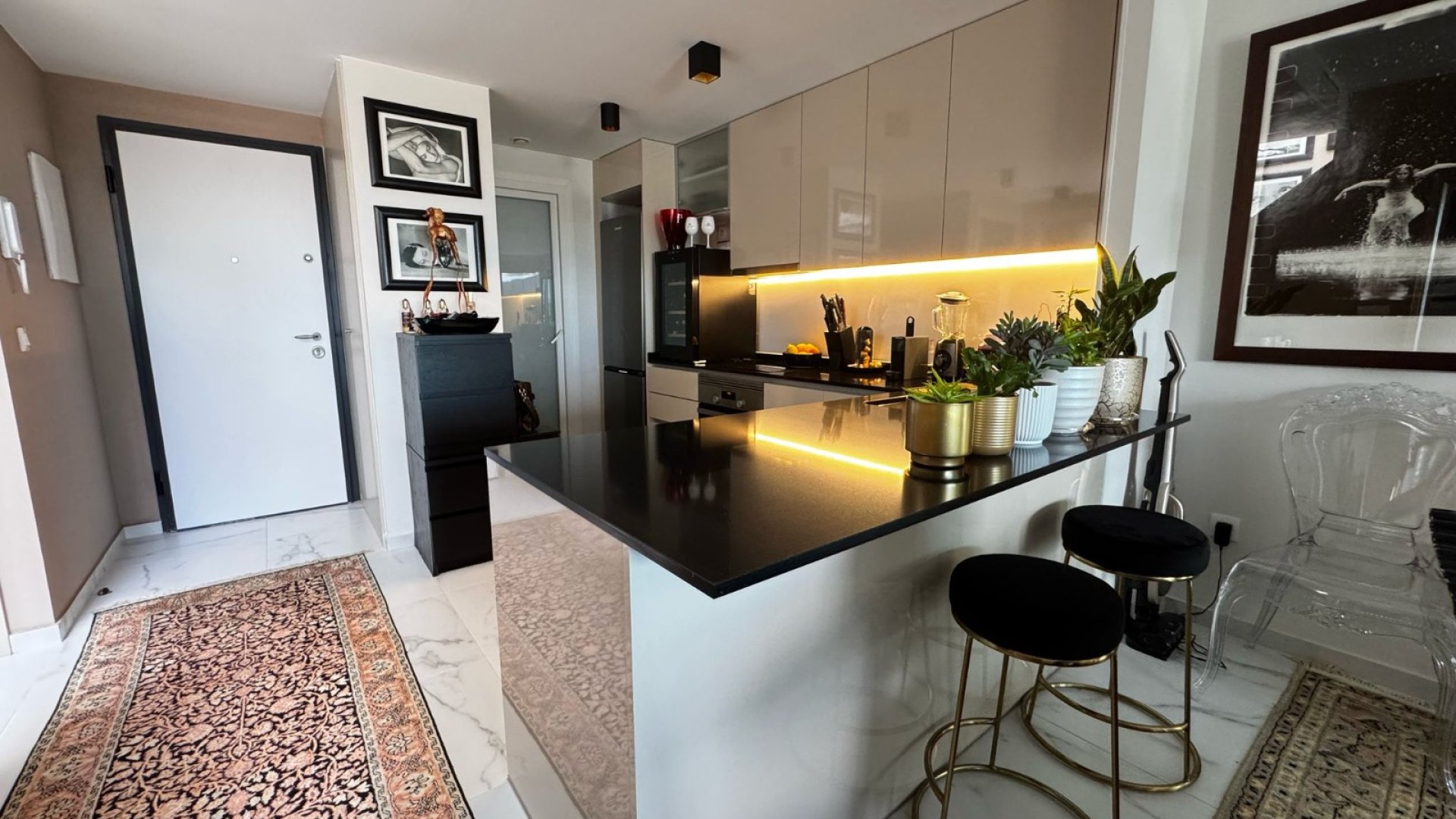 Reventa - Apartamentos -
Orihuela Costa - Playa Flamenca