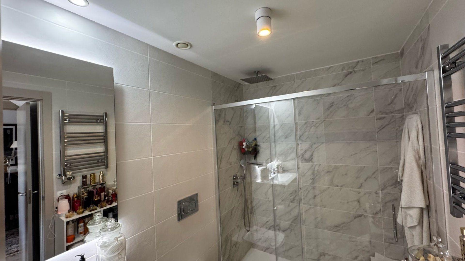 Reventa - Apartamentos -
Orihuela Costa - Playa Flamenca