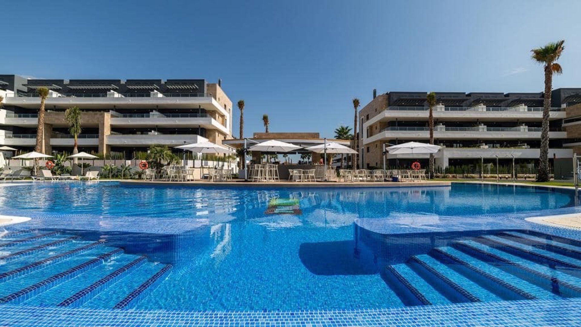 Reventa - Apartamentos -
Orihuela Costa - Playa Flamenca