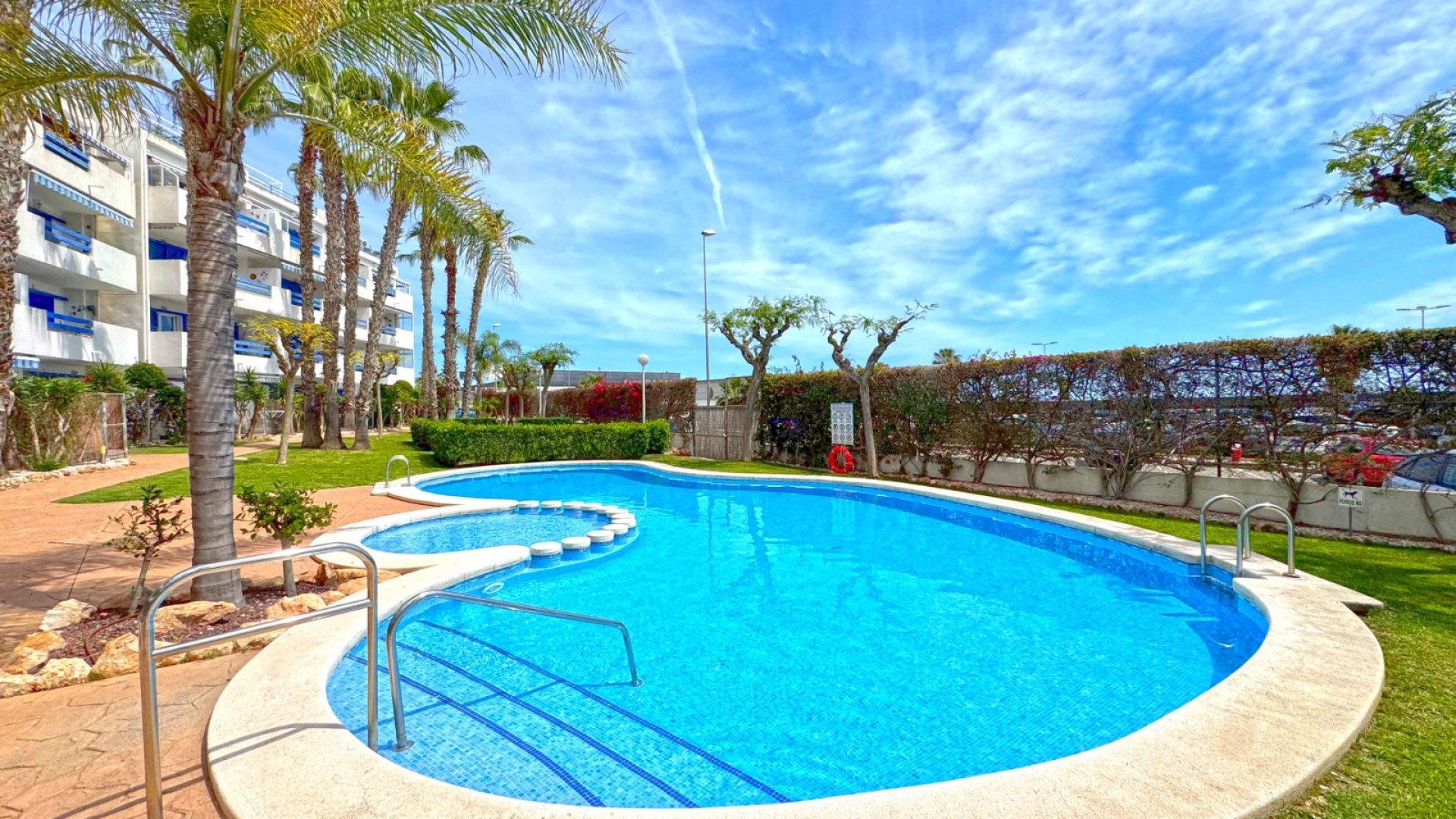 Reventa - Apartamentos -
Orihuela Costa - Playa Flamenca