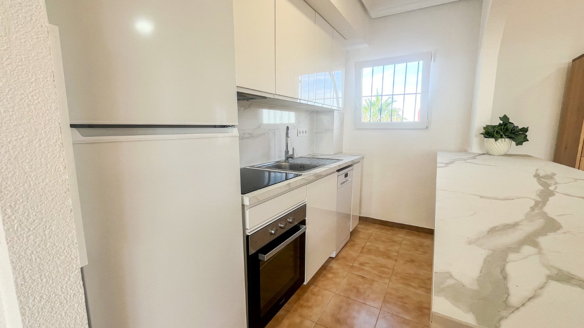 Reventa - Apartamentos -
Orihuela Costa - Punta Prima