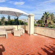 Reventa - Apartamentos -
Orihuela Costa - Punta Prima