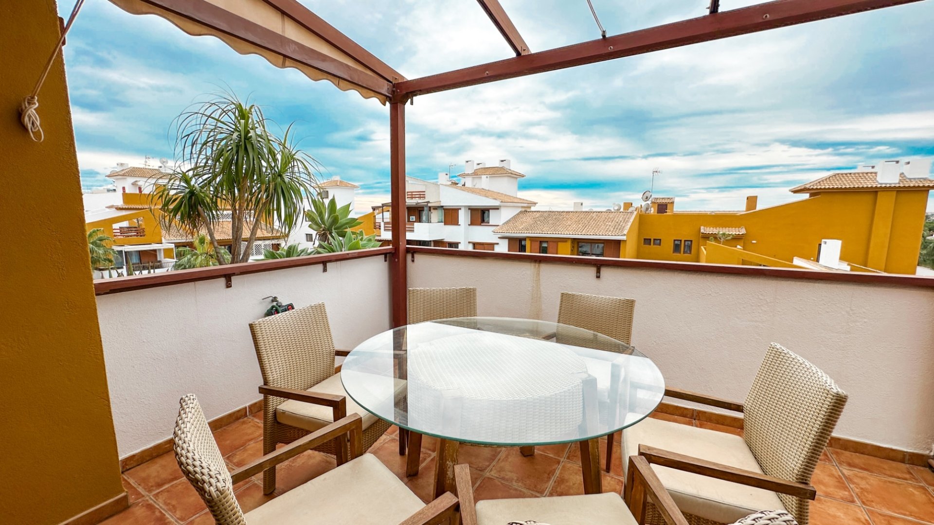 Reventa - Apartamentos -
Orihuela Costa - Punta Prima