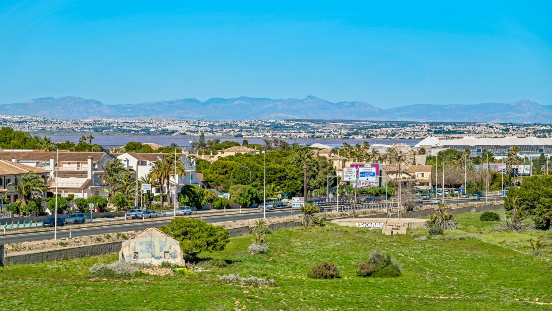 Reventa - Apartamentos -
Orihuela Costa - Punta Prima