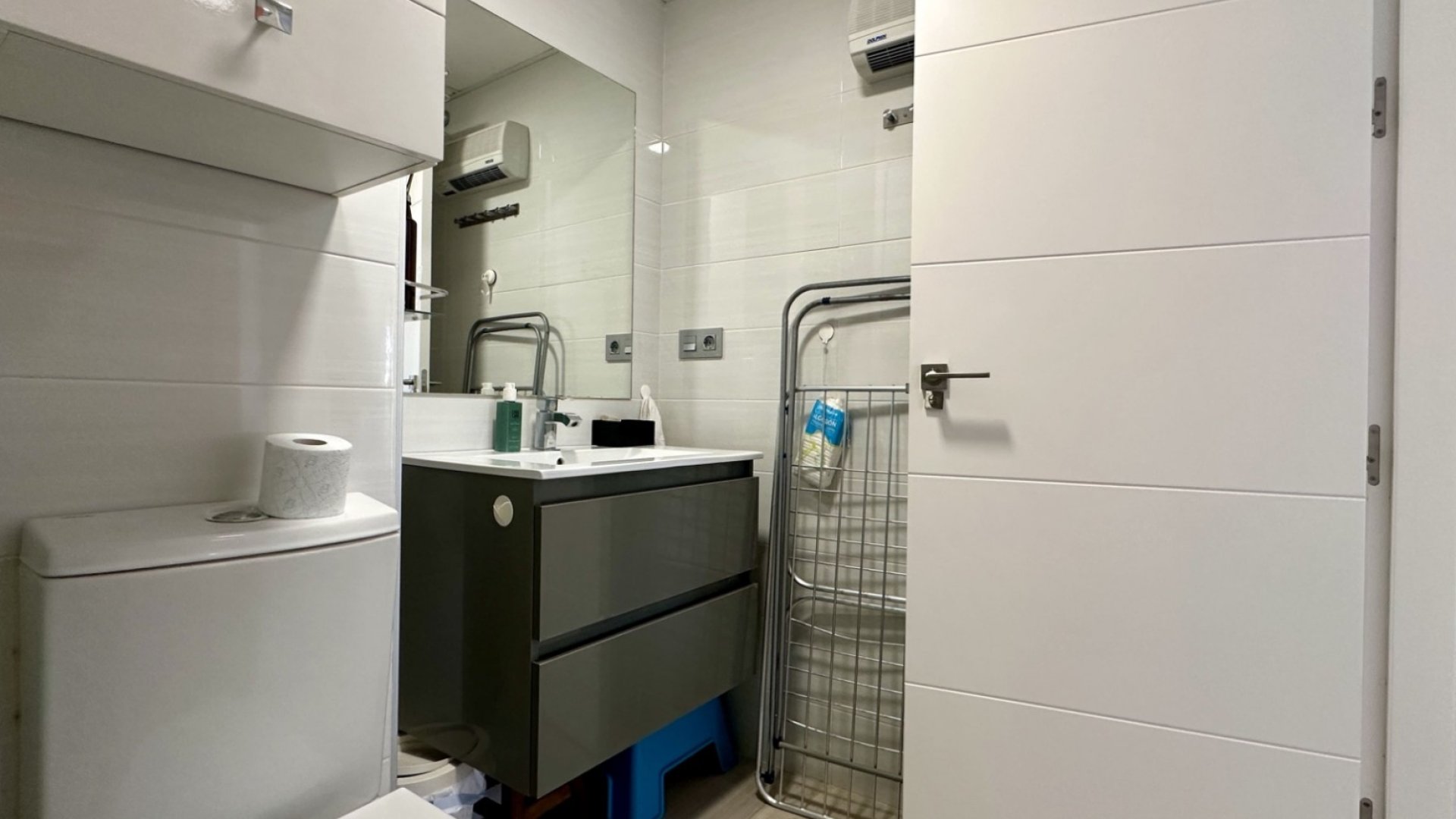 Reventa - Apartamentos -
Orihuela Costa - Punta Prima