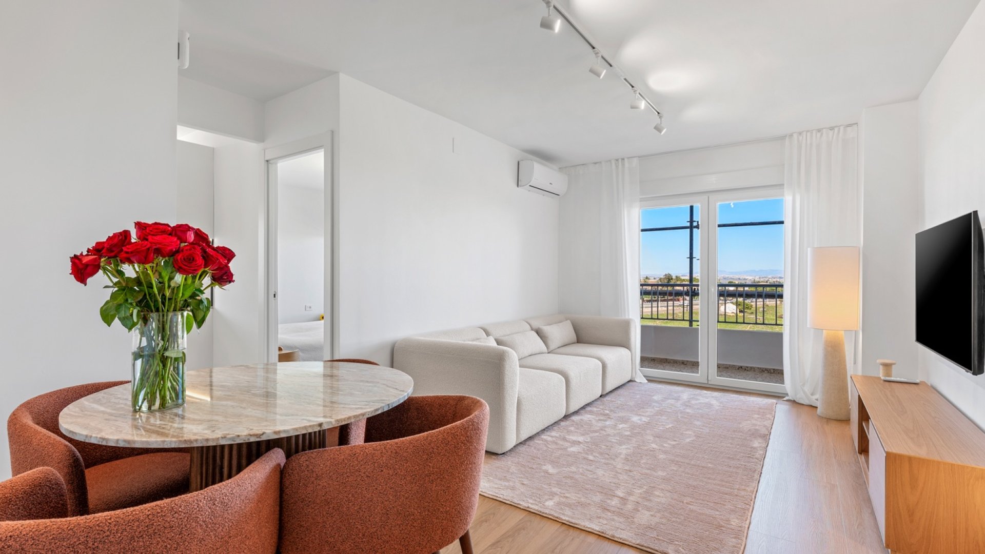 Reventa - Apartamentos -
Orihuela Costa - Punta Prima