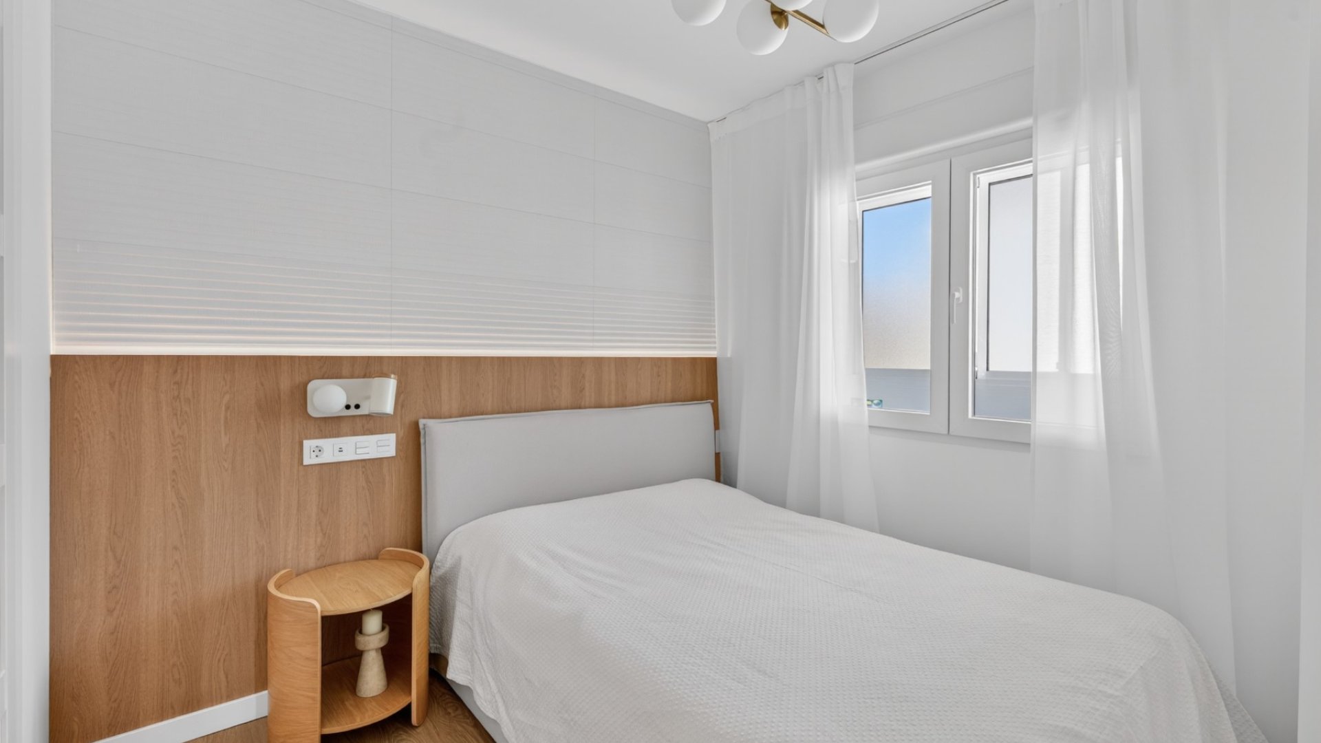 Reventa - Apartamentos -
Orihuela Costa - Punta Prima