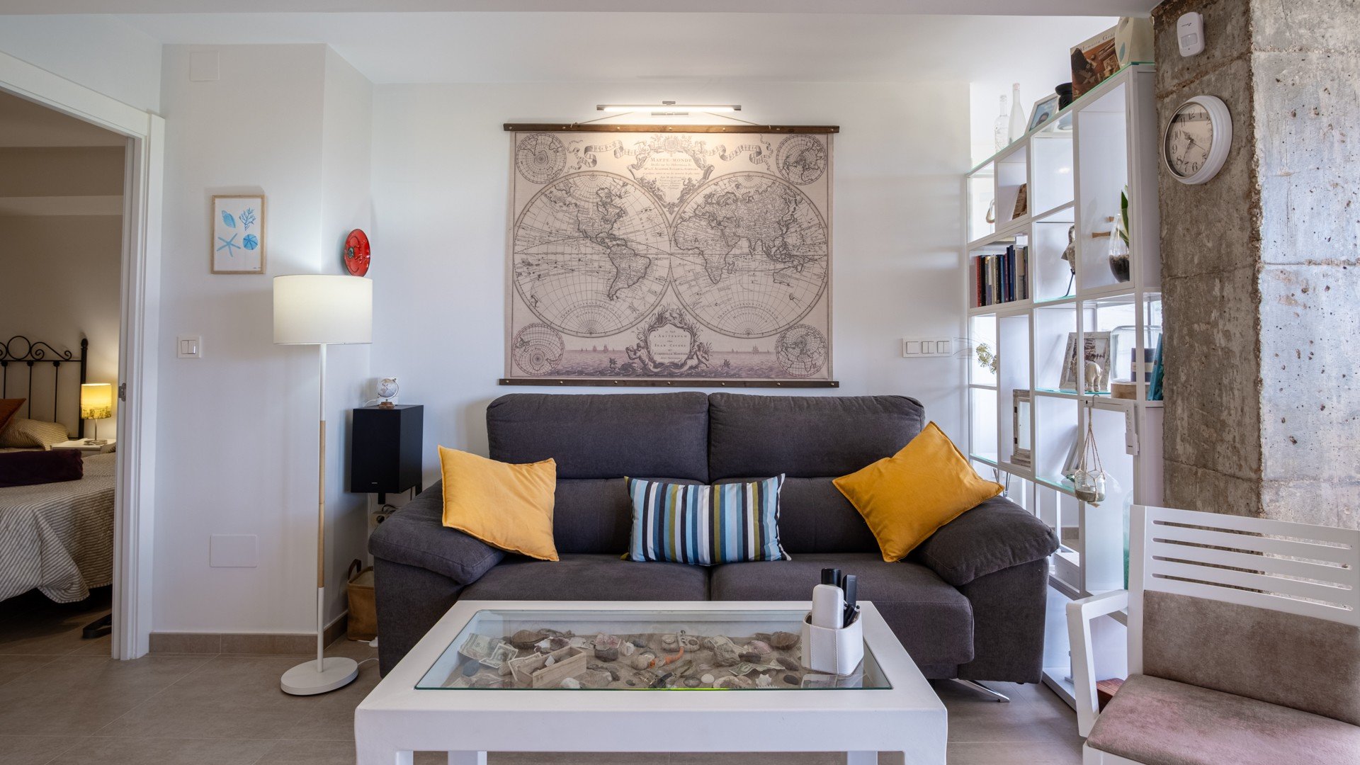 Reventa - Apartamentos -
Orihuela Costa - Punta Prima