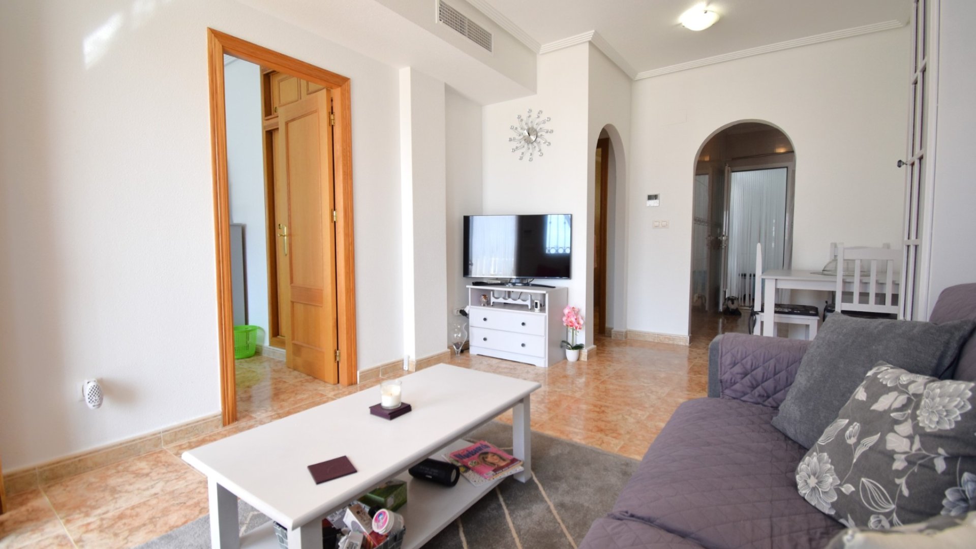 Reventa - Apartamentos -
Orihuela Costa - Punta Prima