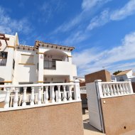 Reventa - Apartamentos -
Orihuela Costa - Punta Prima