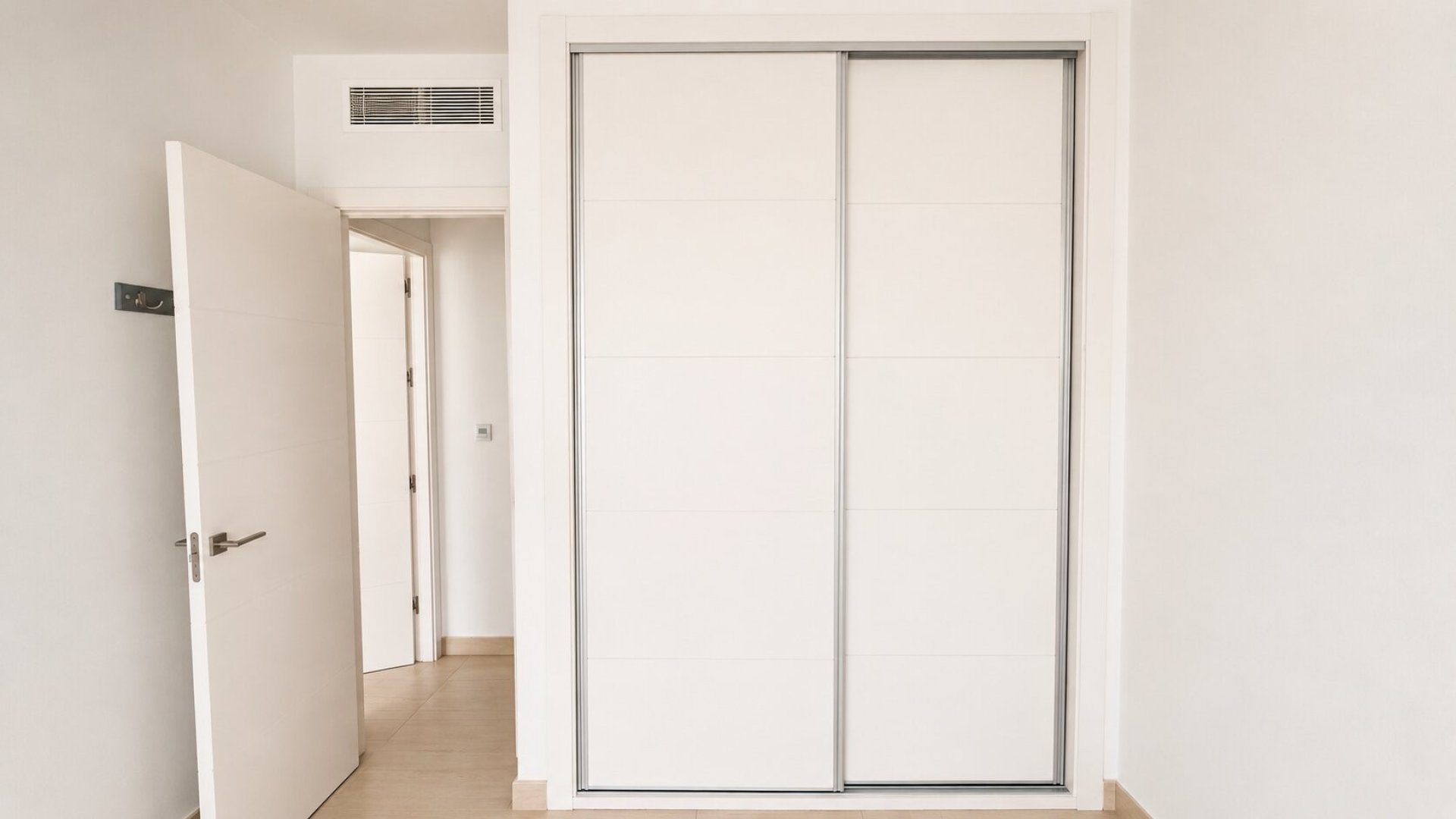 Reventa - Apartamentos -
Orihuela Costa - Punta Prima