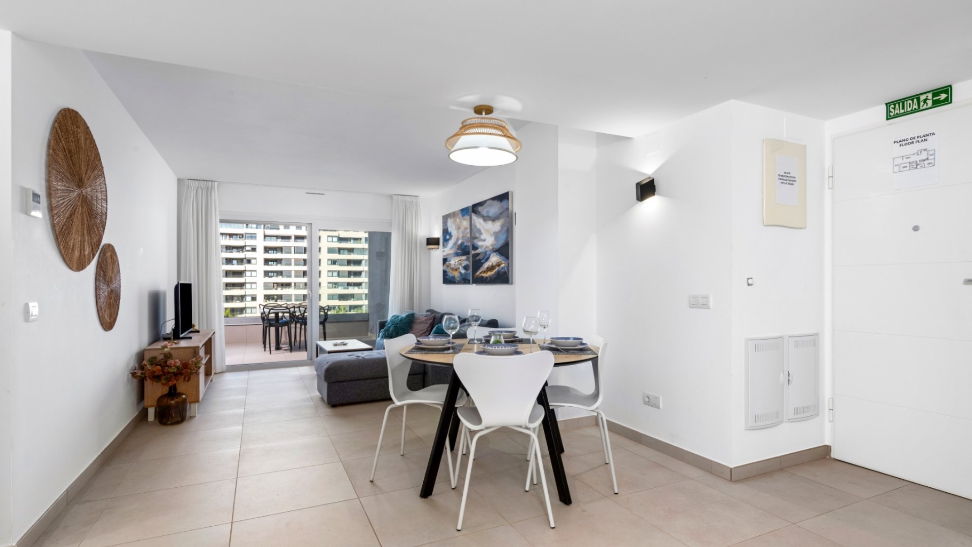 Reventa - Apartamentos -
Orihuela Costa - Punta Prima