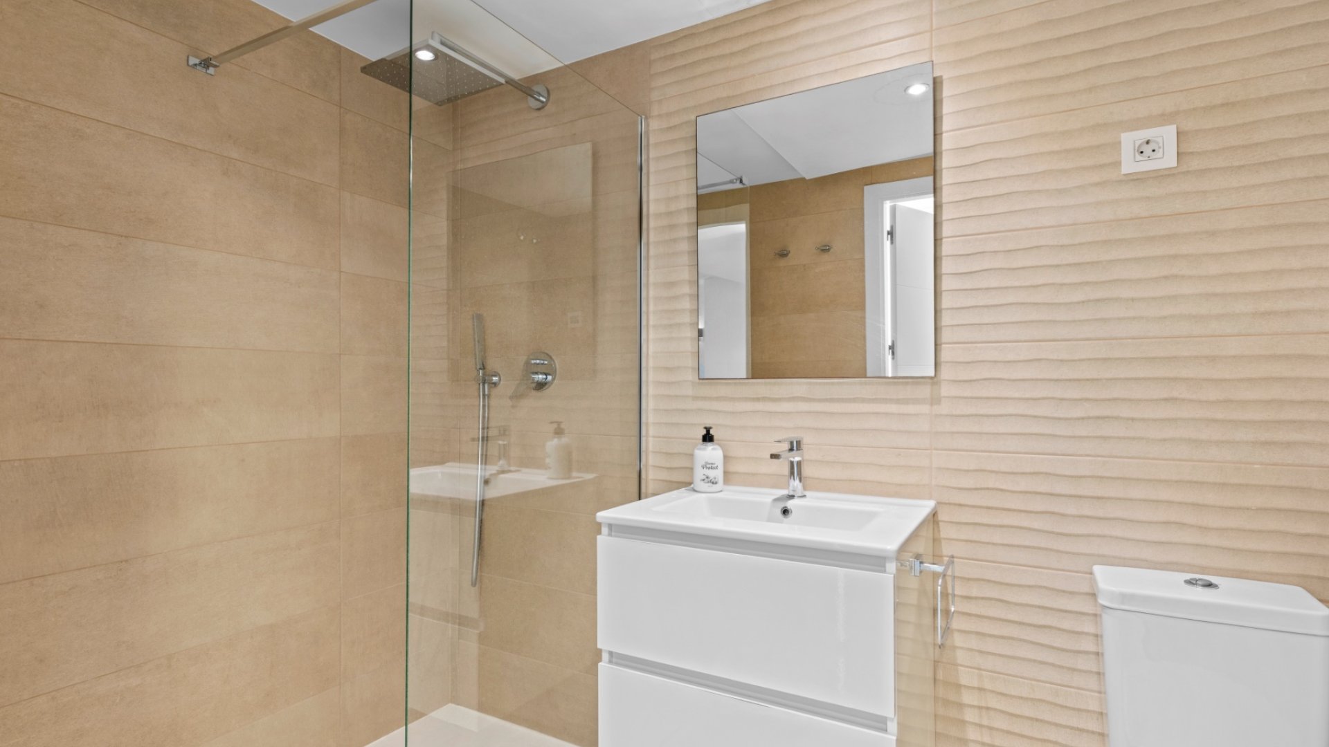 Reventa - Apartamentos -
Orihuela Costa - Punta Prima