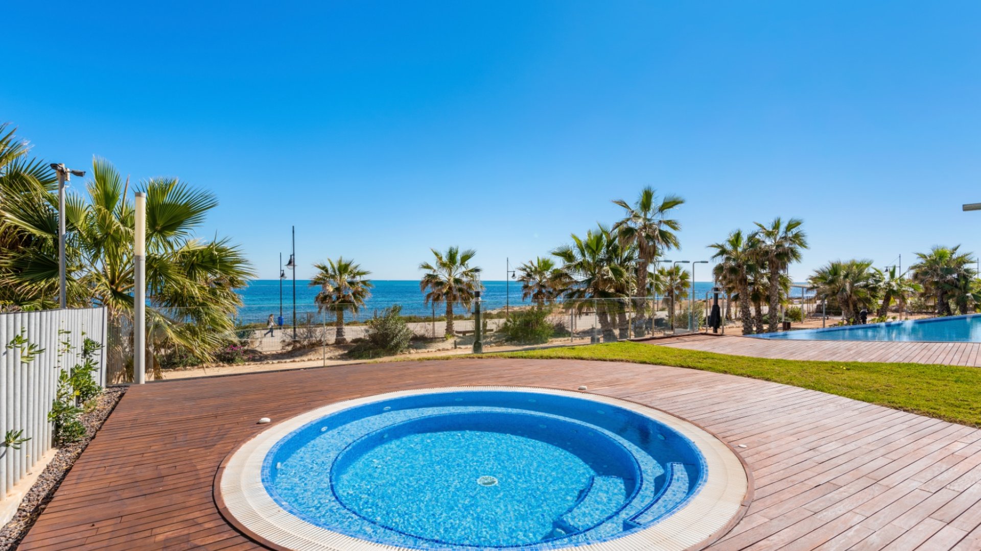 Reventa - Apartamentos -
Orihuela Costa - Punta Prima