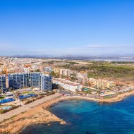 Reventa - Apartamentos -
Orihuela Costa - Punta Prima