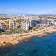 Reventa - Apartamentos -
Orihuela Costa - Punta Prima