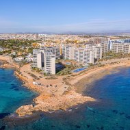 Reventa - Apartamentos -
Orihuela Costa - Punta Prima