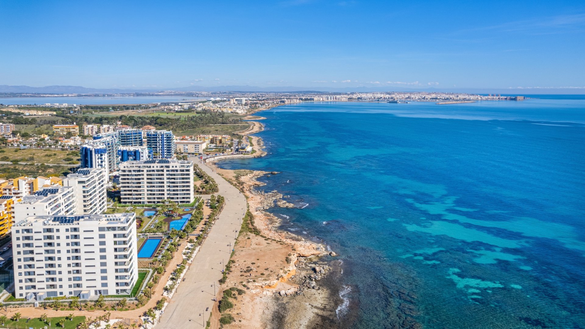 Reventa - Apartamentos -
Orihuela Costa - Punta Prima