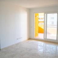 Reventa - Apartamentos -
Orihuela Costa - Punta Prima