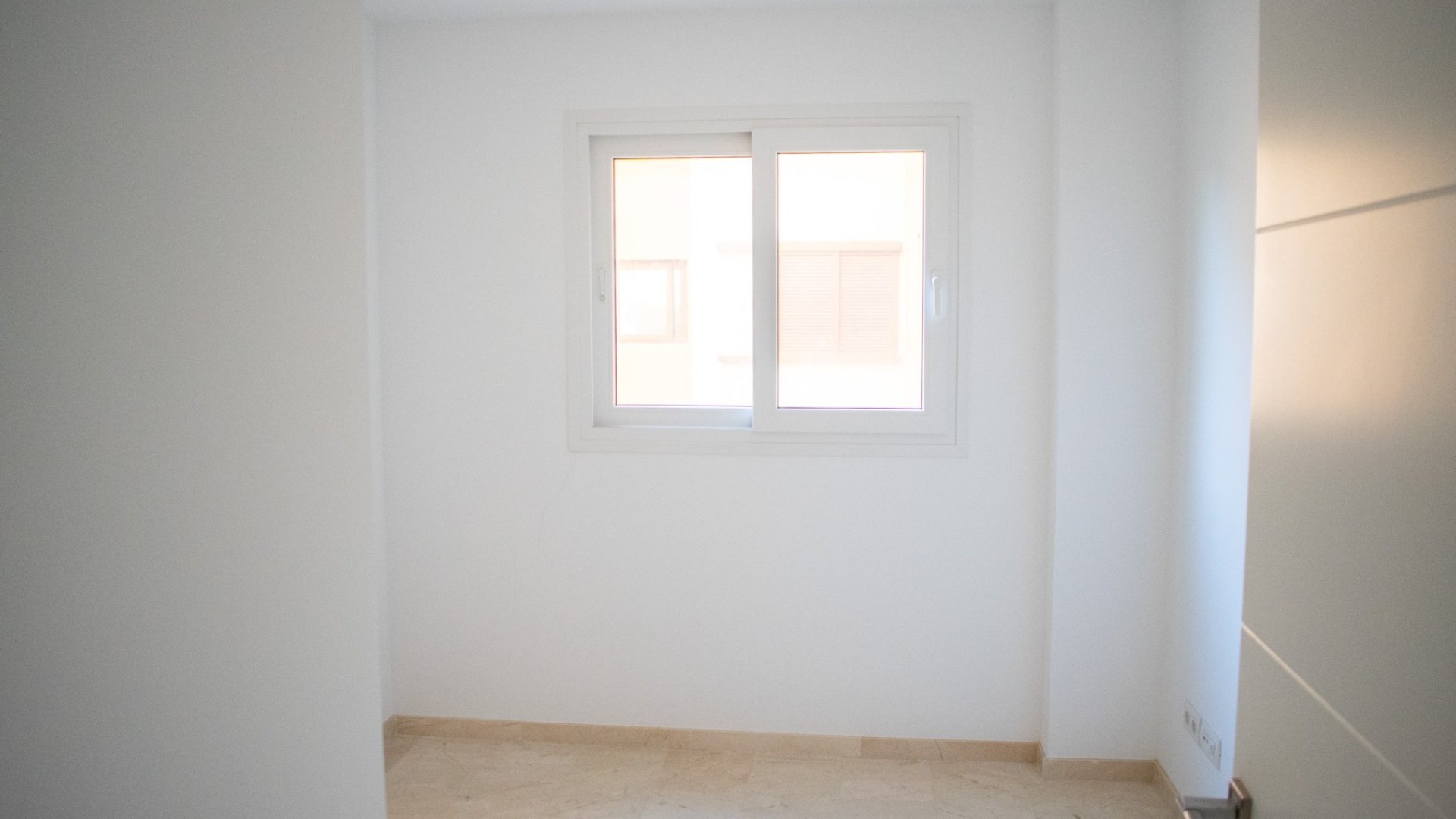 Reventa - Apartamentos -
Orihuela Costa - Punta Prima