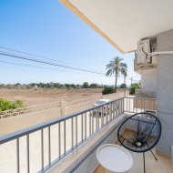 Reventa - Apartamentos -
Orihuela Costa - Punta Prima