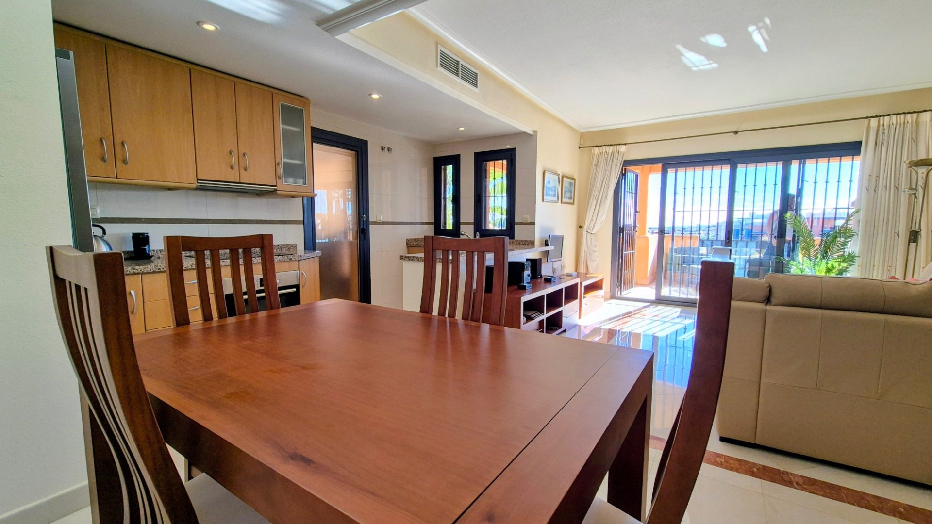 Reventa - Apartamentos -
Orihuela Costa - Villamartín