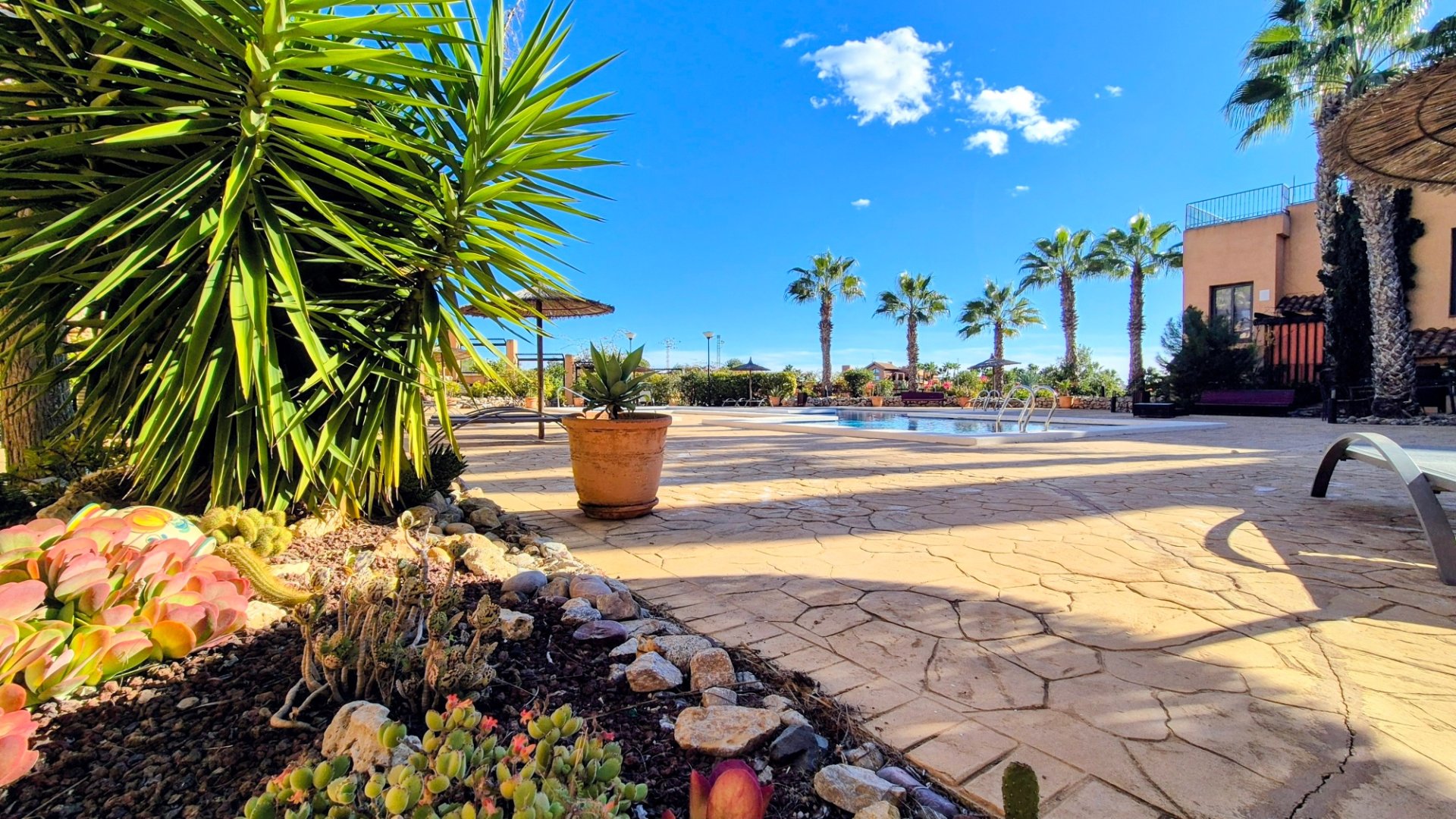 Reventa - Apartamentos -
Orihuela Costa - Villamartín