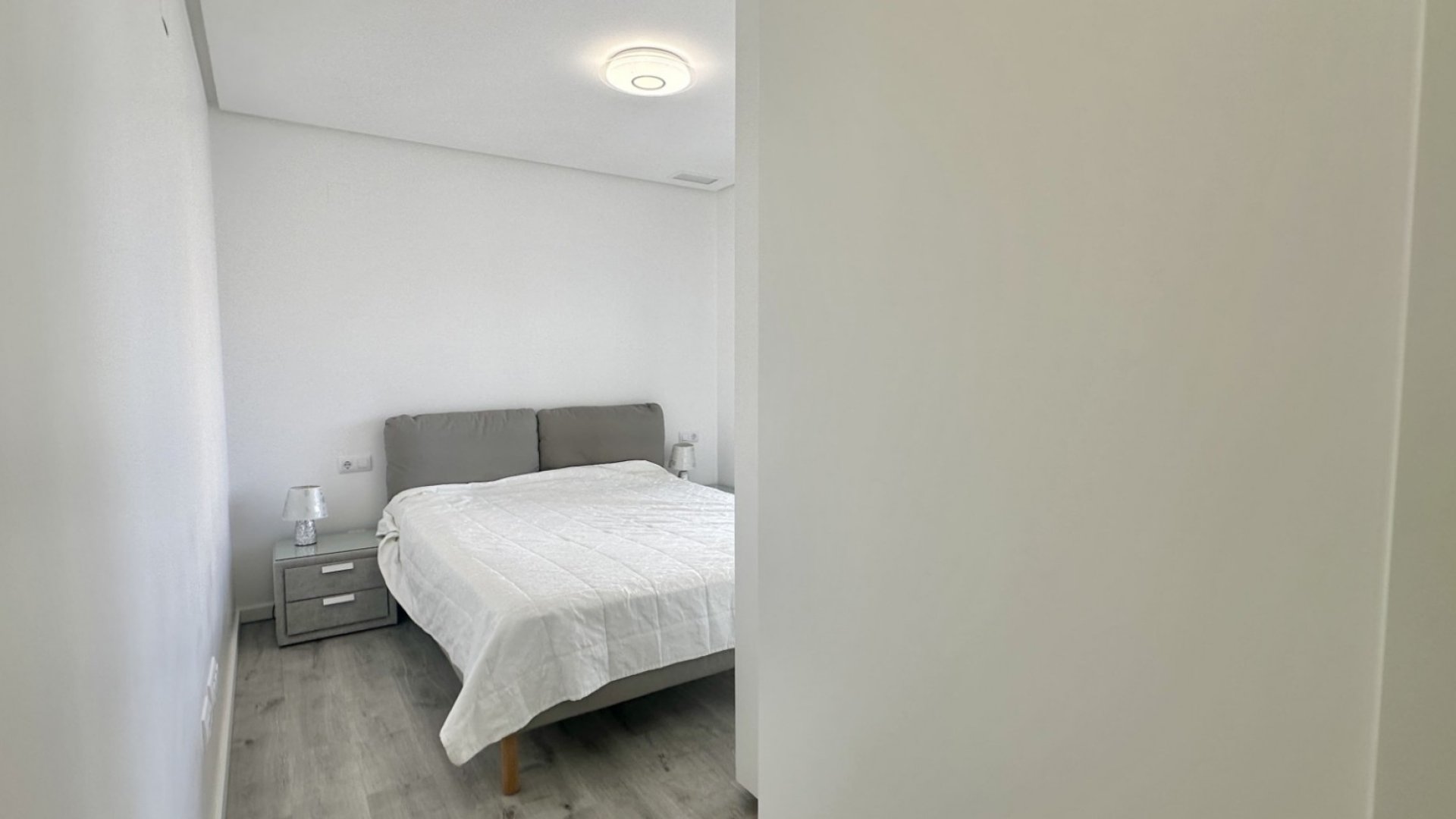 Reventa - Apartamentos -
Orihuela Costa - Villamartín