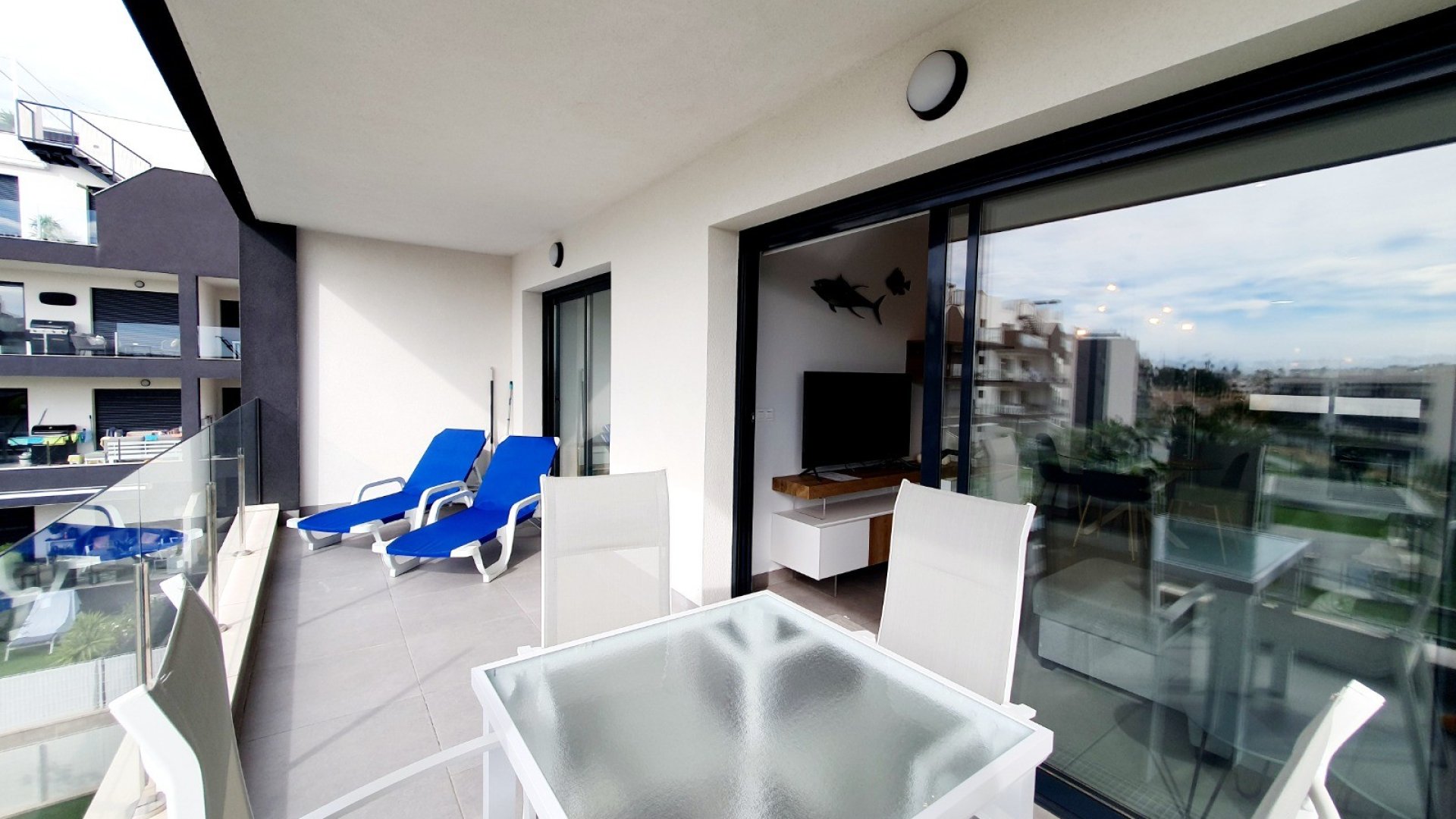 Reventa - Apartamentos -
Orihuela Costa - Villamartín