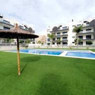 Reventa - Apartamentos -
Orihuela Costa - Villamartín