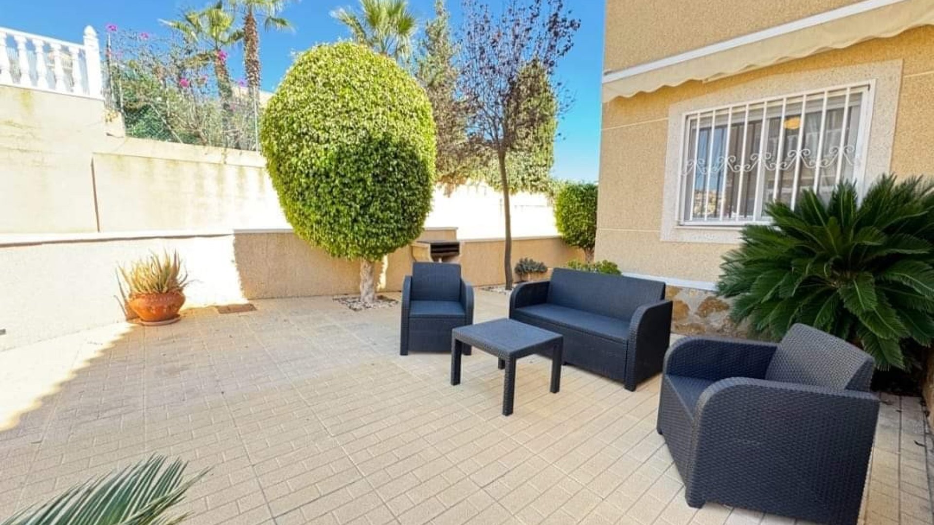 Reventa - Apartamentos -
Orihuela Costa - Villamartín