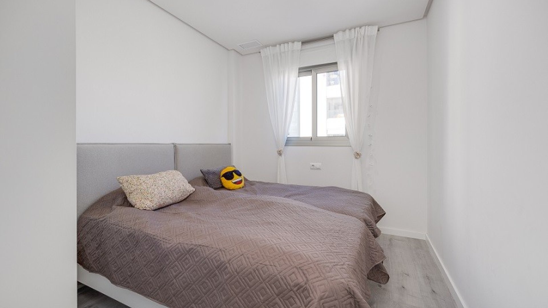 Reventa - Apartamentos -
Orihuela Costa - Villamartín