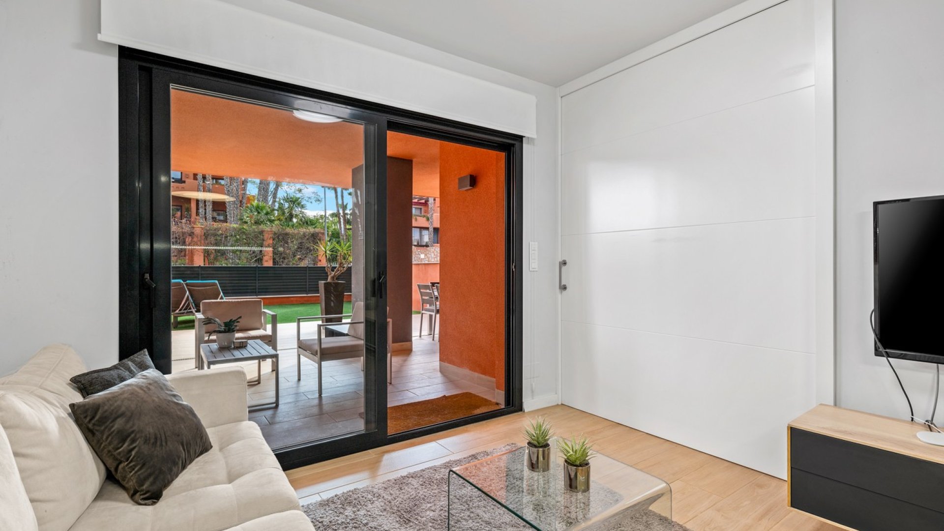Reventa - Apartamentos -
Orihuela Costa - Villamartín