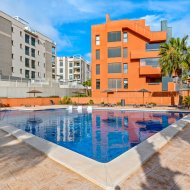 Reventa - Apartamentos -
Orihuela Costa - Villamartín