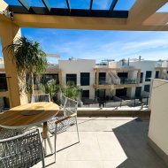 Reventa - Apartamentos -
Orihuela Costa - Villamartín