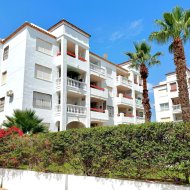 Reventa - Apartamentos -
Orihuela Costa - Villamartín