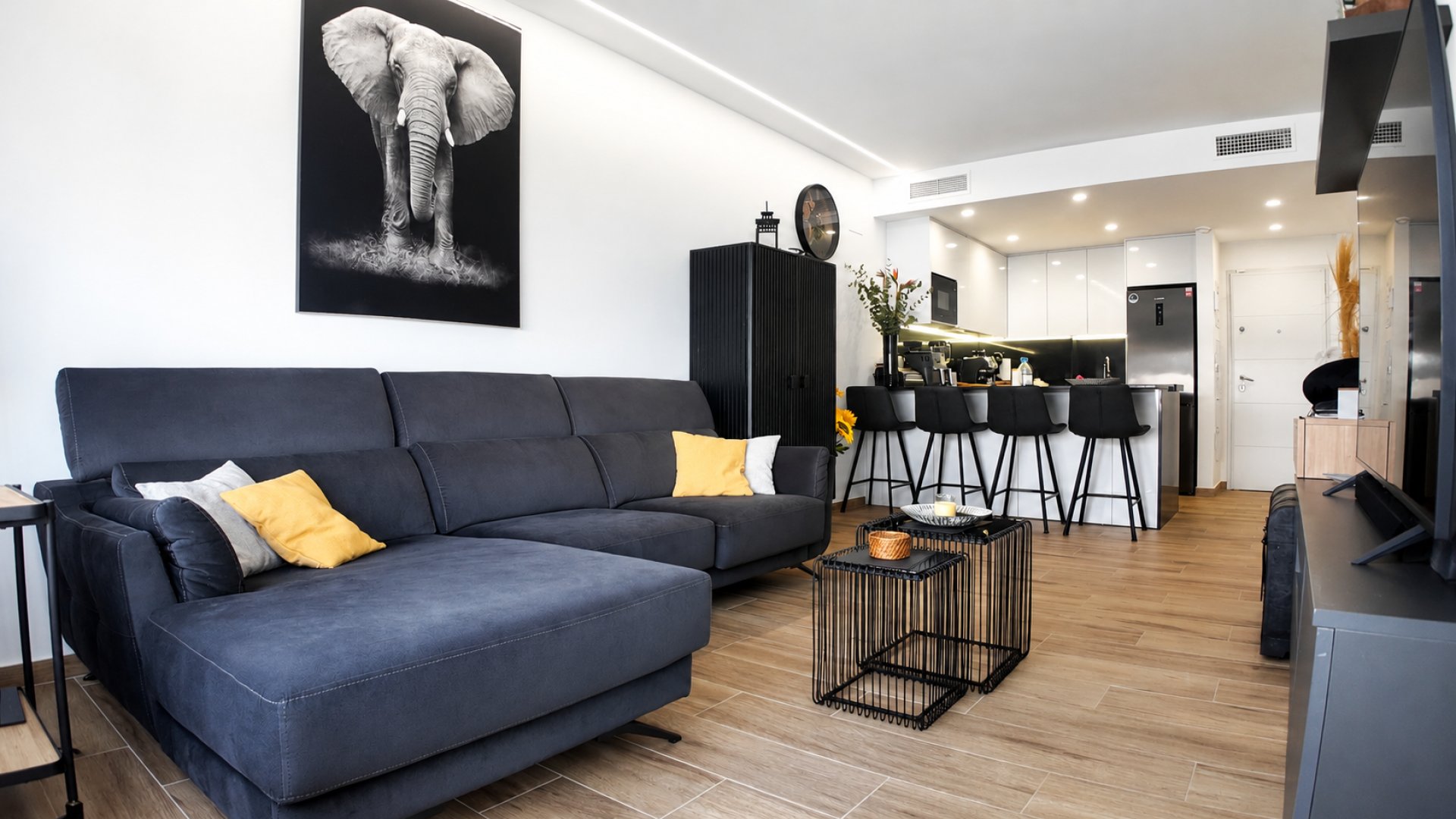 Reventa - Apartamentos -
Orihuela Costa - Villamartín