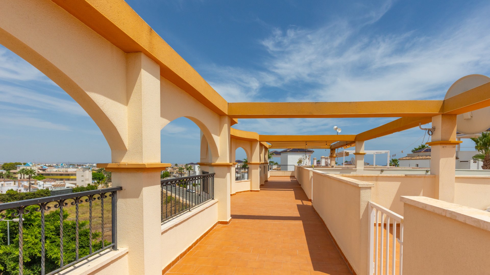 Reventa - Apartamentos -
Orihuela Costa - Villamartin
